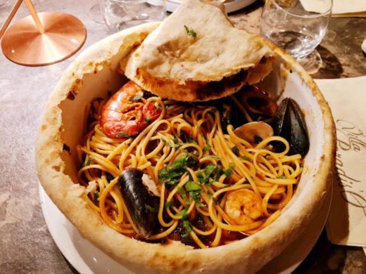 Pizzeria à Mougins : une pâte qui prend son temps