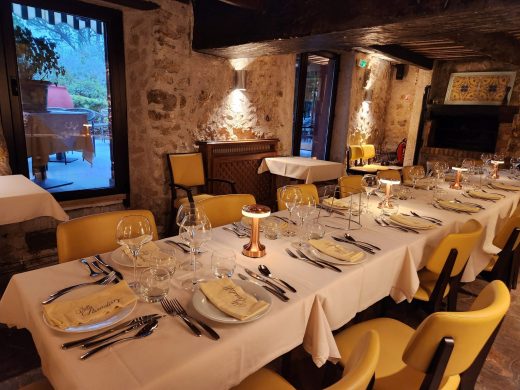 Restaurant pour un anniversaire à Mougins : une fête, pas une simple réservation